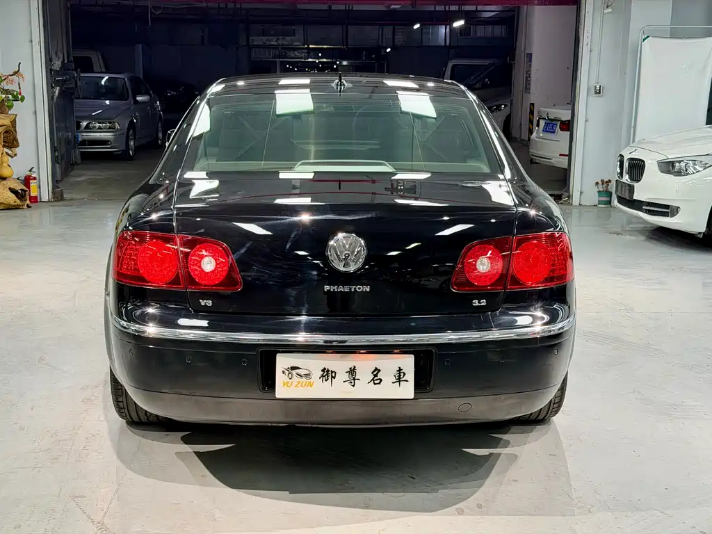 Phaeton 3.2 L V6 5-seat Basic