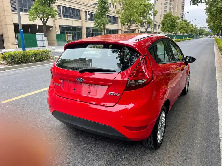 Ford Fiesta Hatchback 1.5 L Auto Dynamic Limited