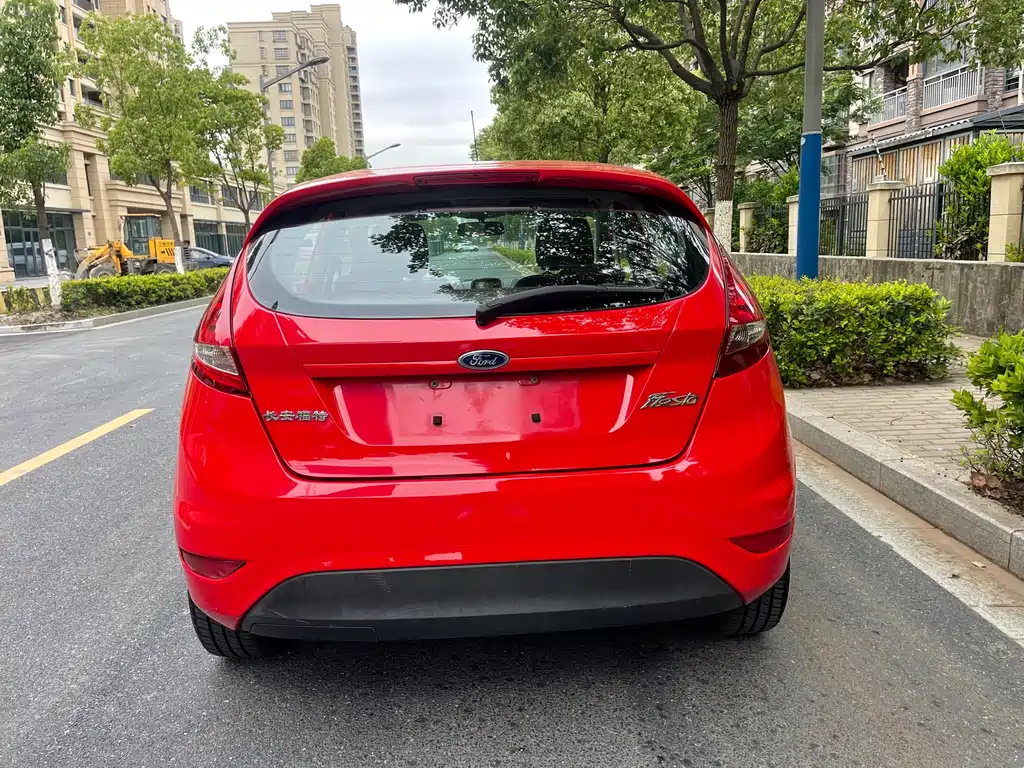 Fiesta Hatchback 1.5 L Auto Dynamic Limited