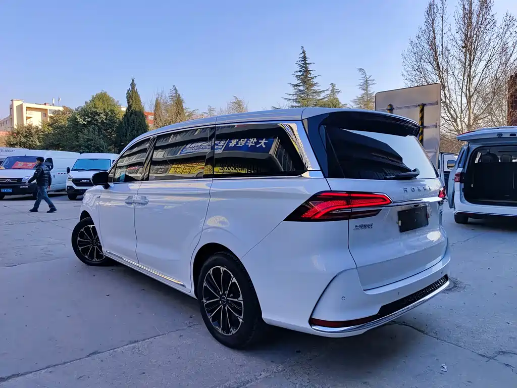 Roewe iMAX8 400 TGI Supreme Series LaCrosse