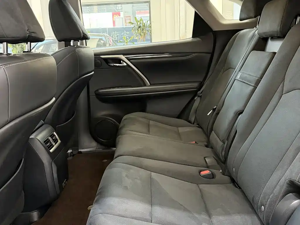 Lexus RX 300 2 WD Elite CN-VI