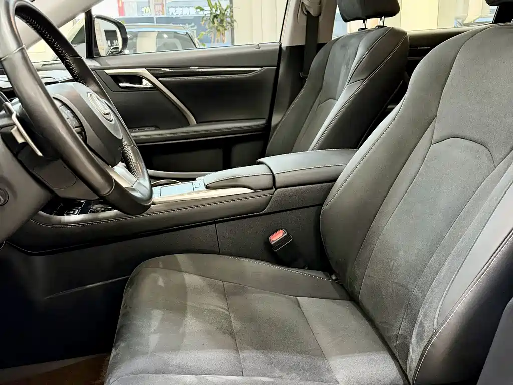 Lexus RX 300 2 WD Elite CN-VI