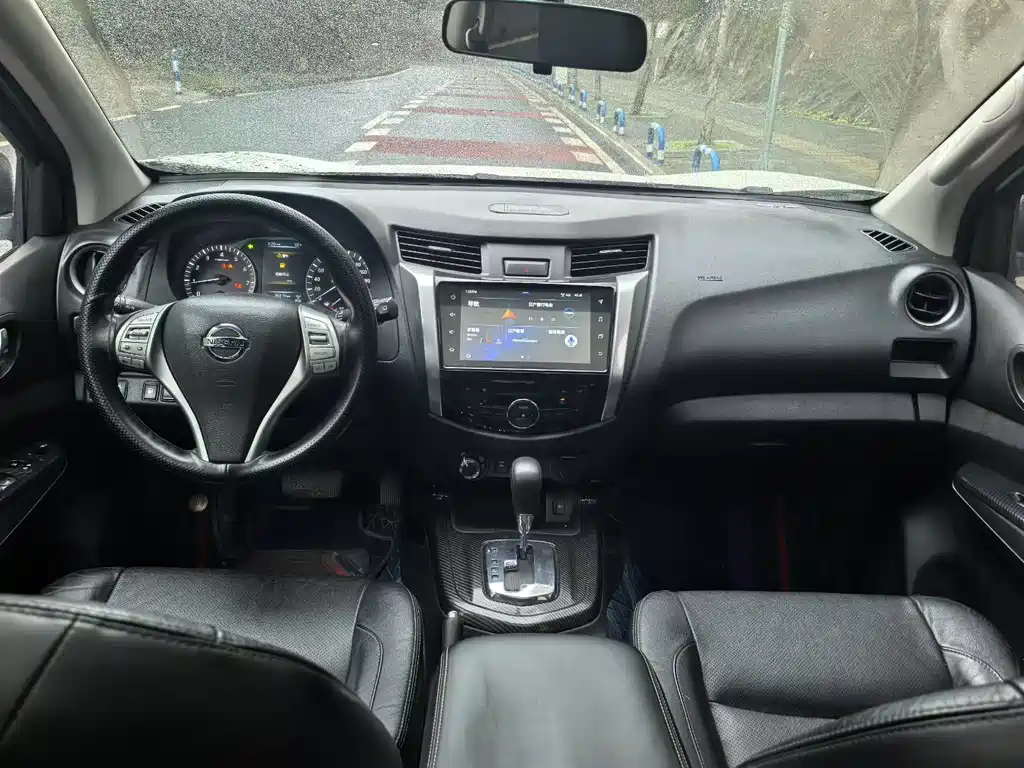 Terra 2.5 L XL Upper 4 WD Auto 4 WD Luxury