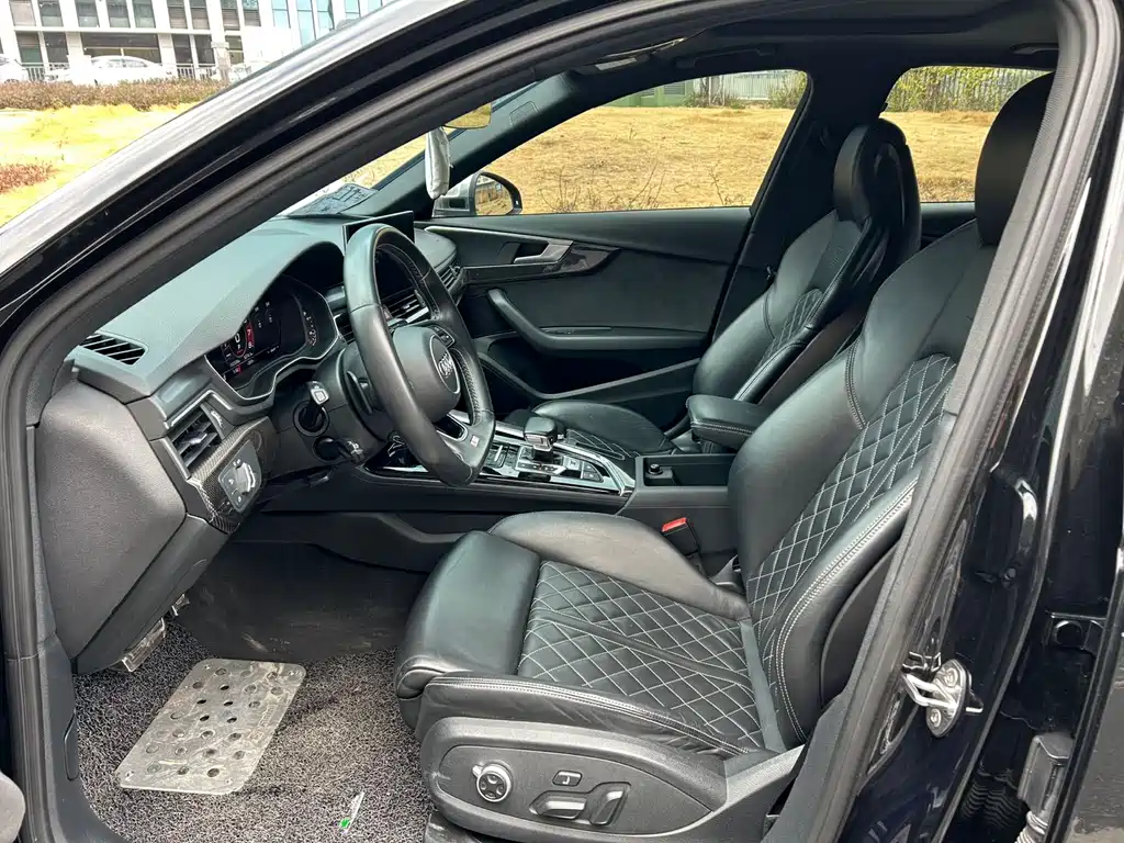 Audi S4 S4 3.0 TFSI