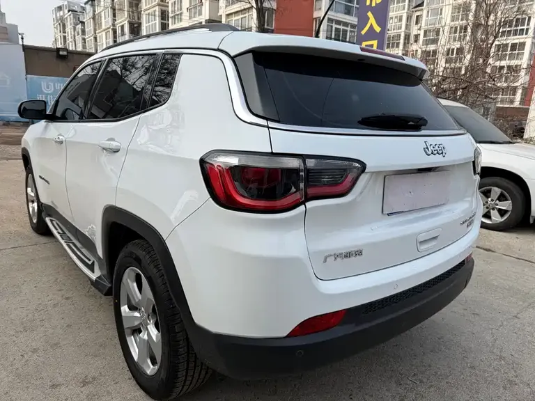 Jeep Compass 200 T Auto Home Enjoyment