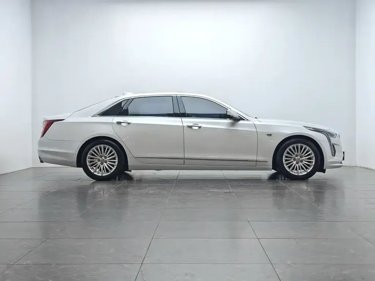 Cadillac CT6 28 T Fashion