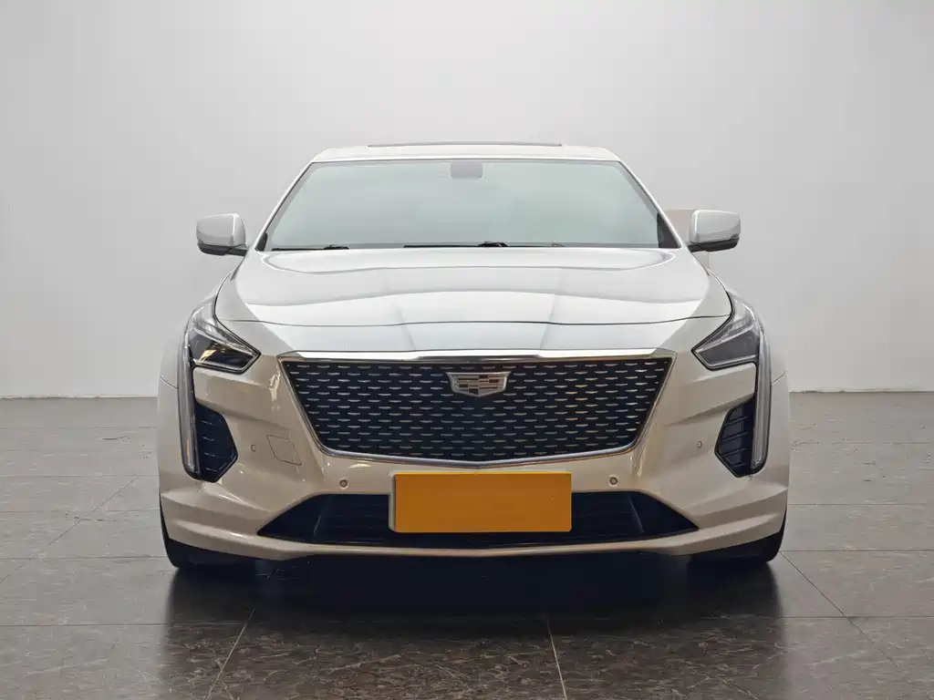 Cadillac CT6 28 T Fashion