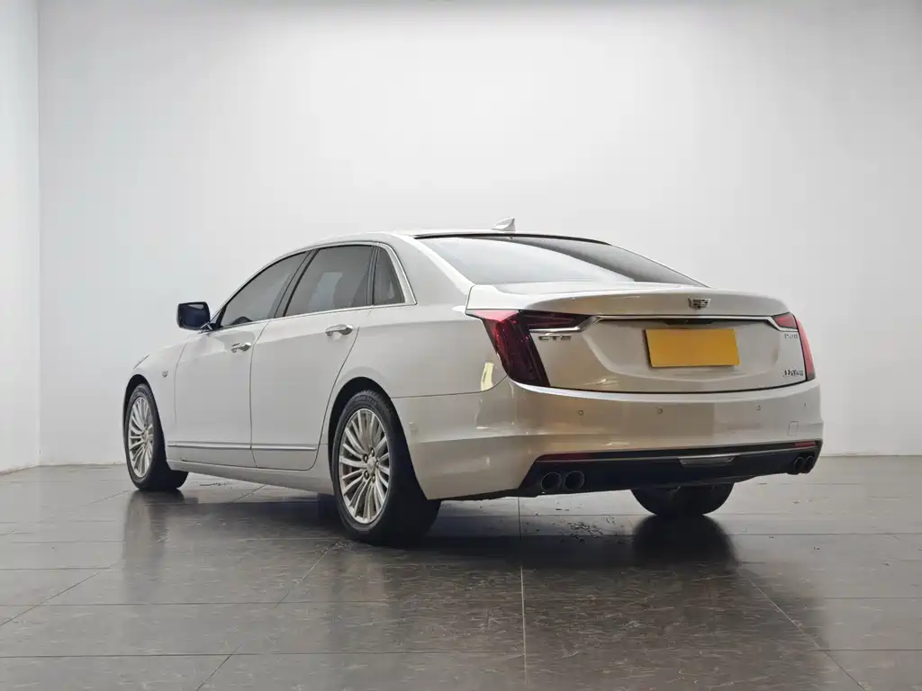 Cadillac CT6 28 T Fashion