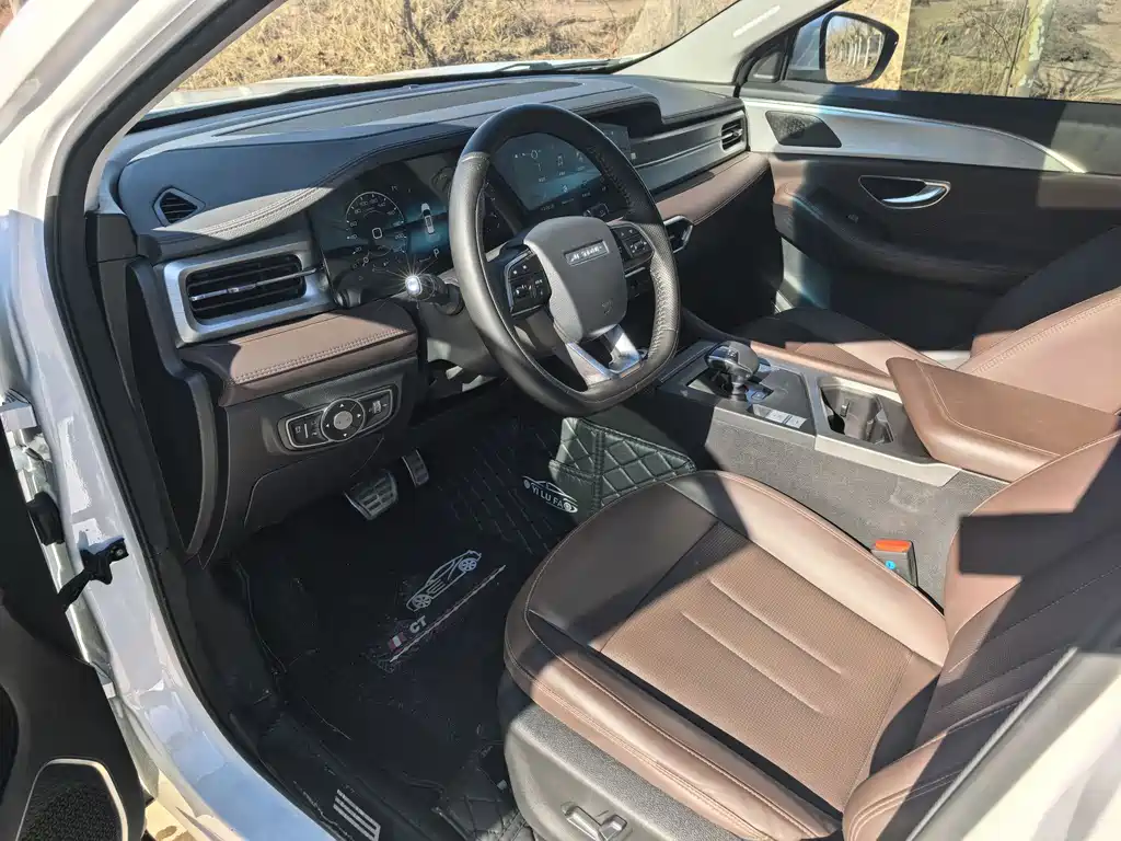 Jetour X95 1.6 T DCT 7-seat