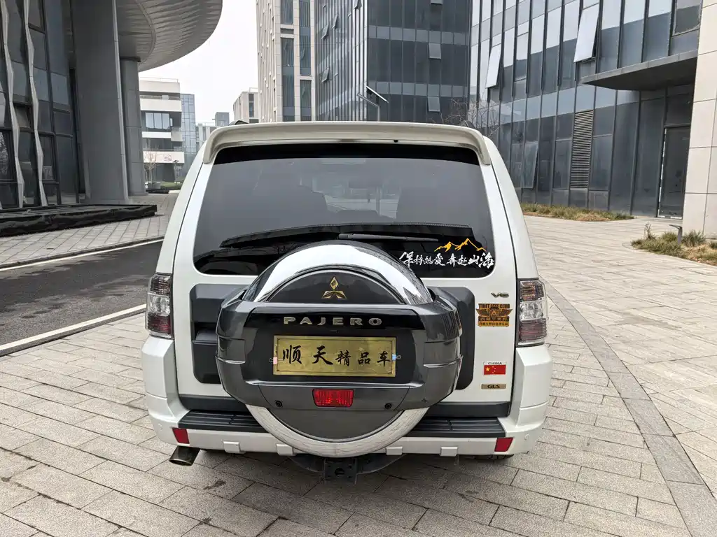 Pajero (Import) 帕杰罗进口 2016款 3.0 L 自动豪华版 国V