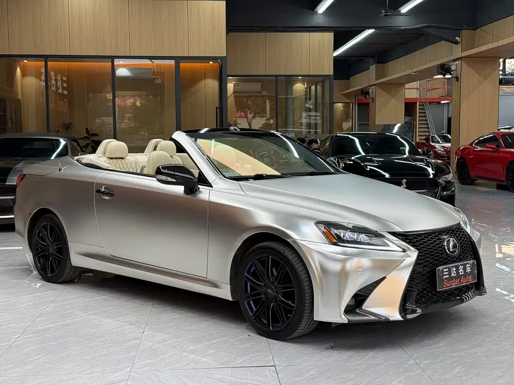Lexus IS 300 C