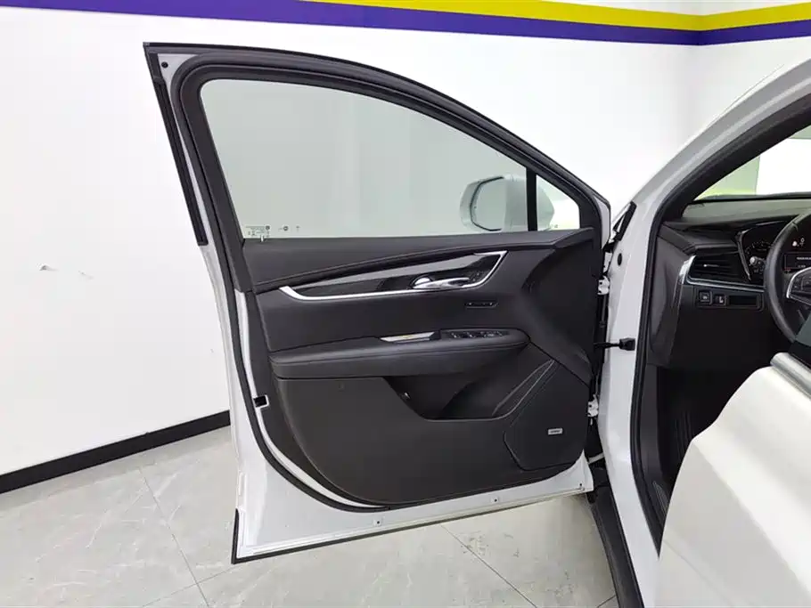 Cadillac XT5 Facelift 28 T Luxury