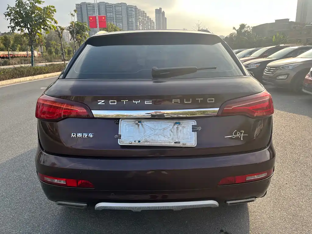 Zotye SR7 1.5 T Manual Rubik Heart CN-V
