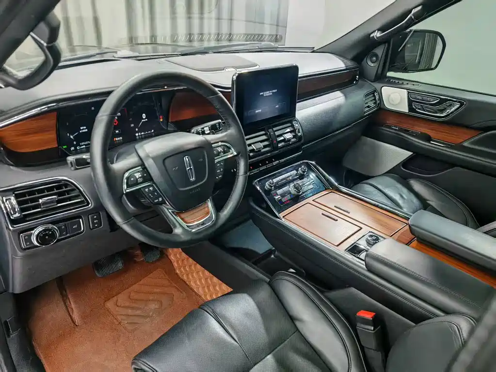 Navigator 3.5 T Honor Shine CN-VI