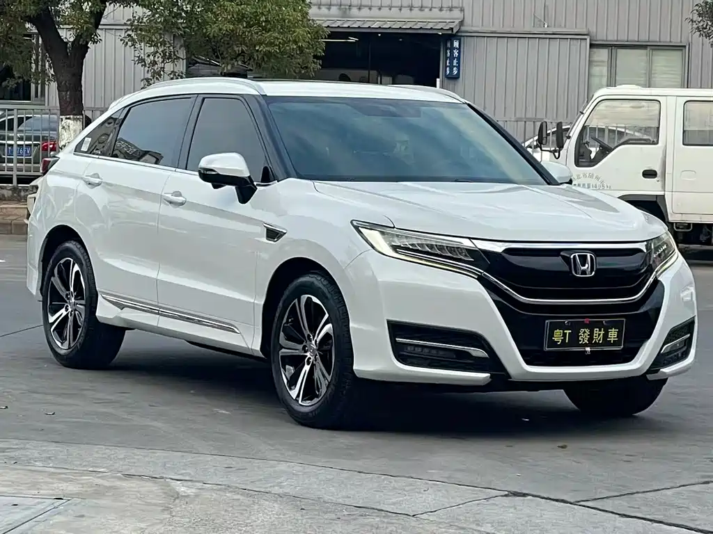 Honda UR-V 370 TURBO 2 WD Distinguished CN-V
