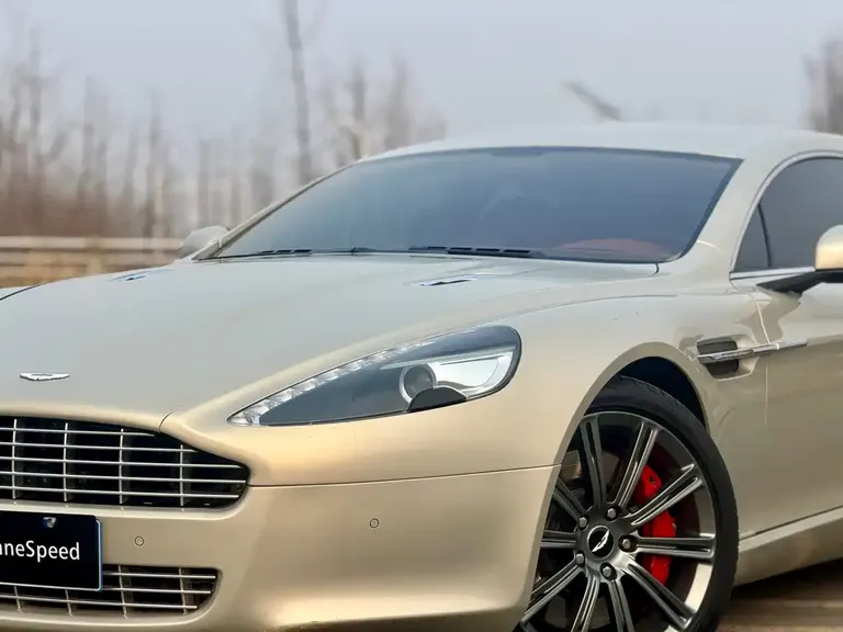 Aston Martin Rapide 6.0 L