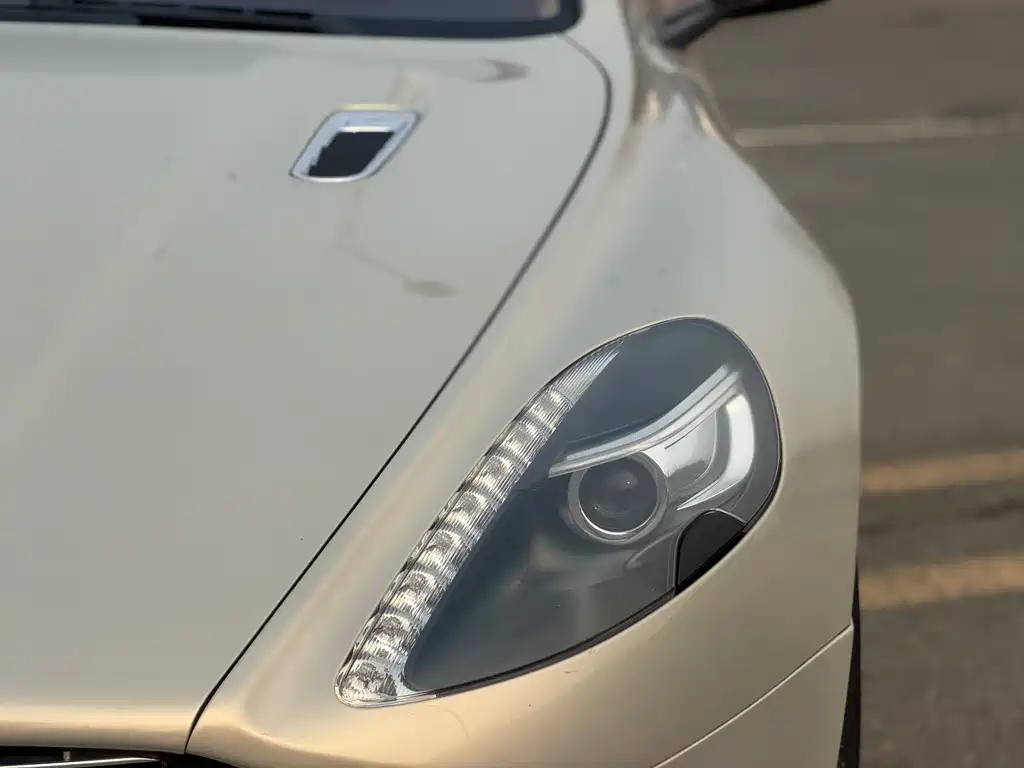 Rapide 6.0 L