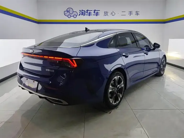 Kia K5 270 T CVVD Luxury Tech
