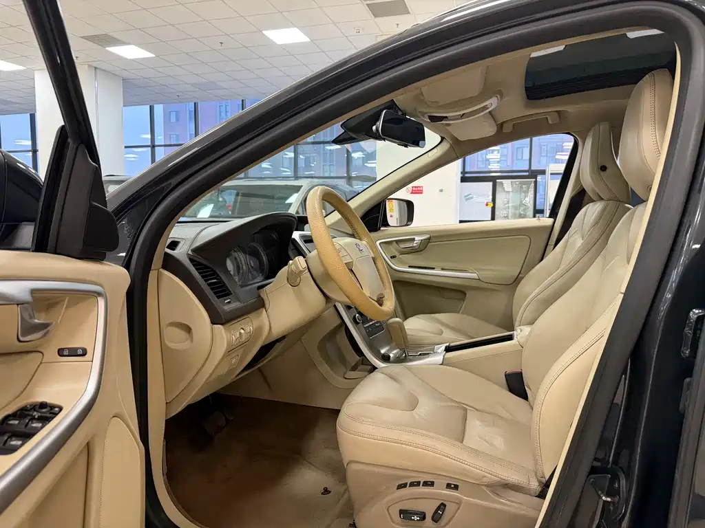 Volvo XC60 (Import) T6 AWD Smart Supreme