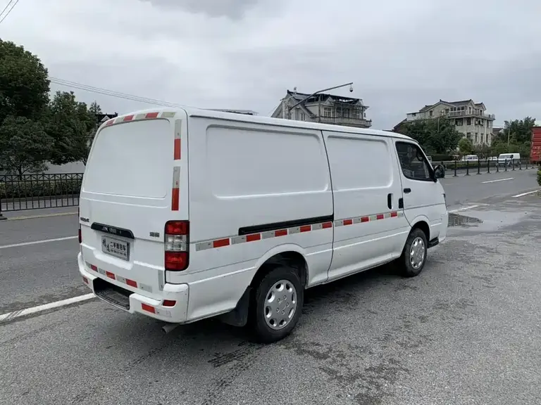 Jinbei Hiace 2.0 L Express Series Luxury Cargo Van Standard CN-VI 1 TZS