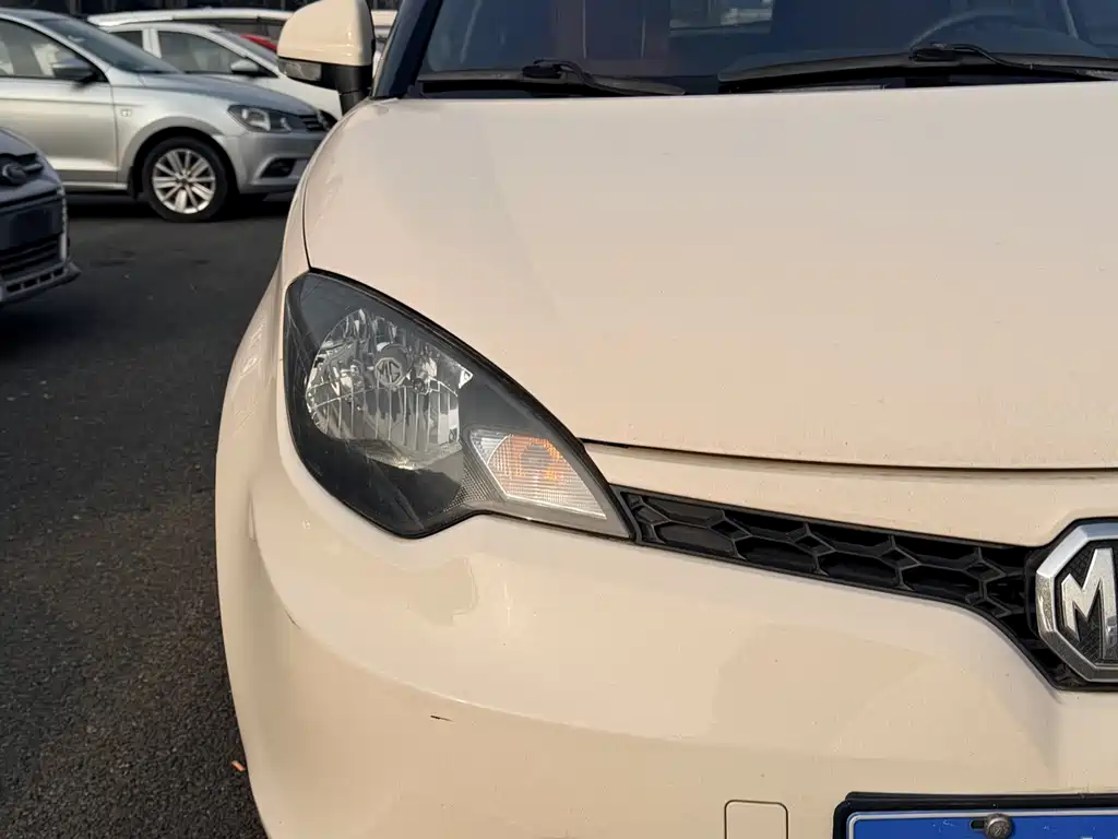 MG 3 名爵3 2016款 1.5 L AMT精英版