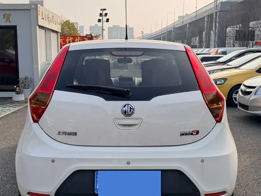 MG 3 名爵3 2016款 1.5 L AMT精英版
