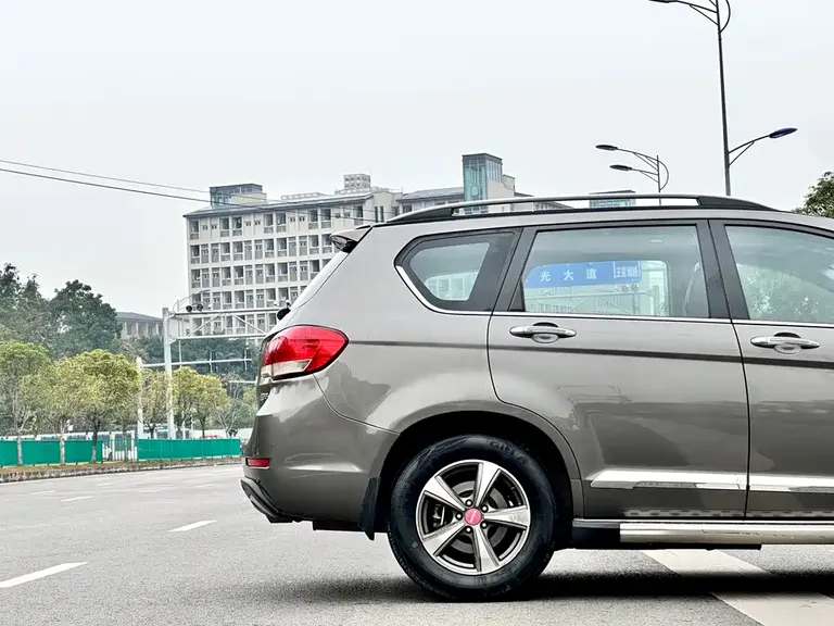 Haval H6 Upgraded 2.4 L Auto 2 WD Distinguished