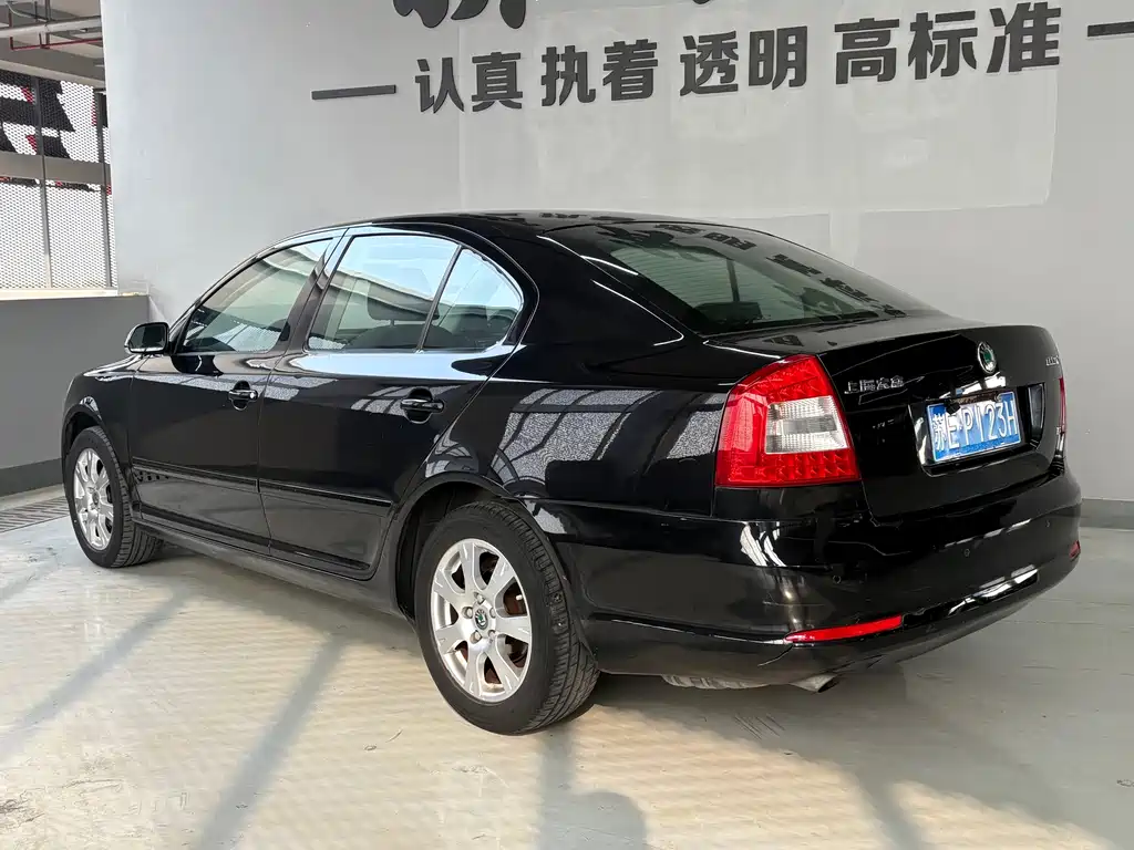 Octavia 1.6 L Auto Verso
