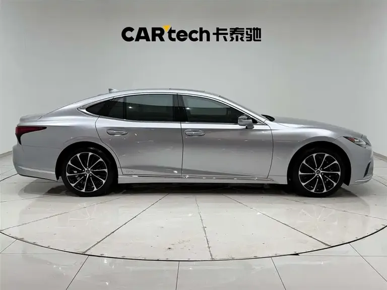 Lexus LS 500 h Executive