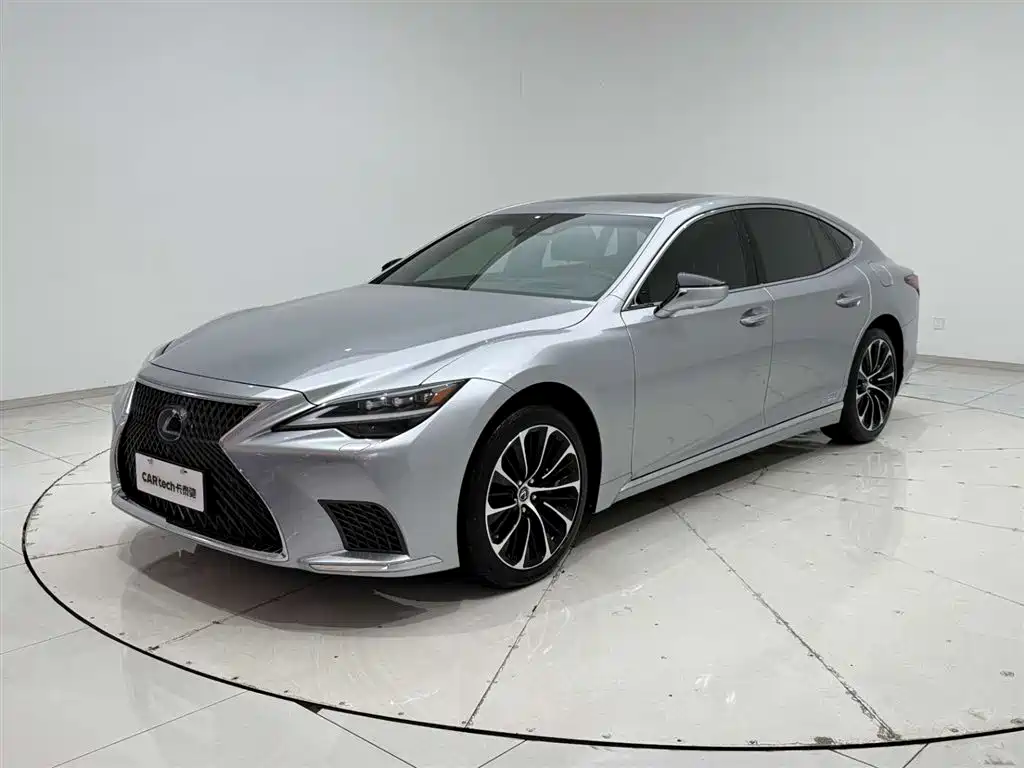 Lexus LS 500 h Executive