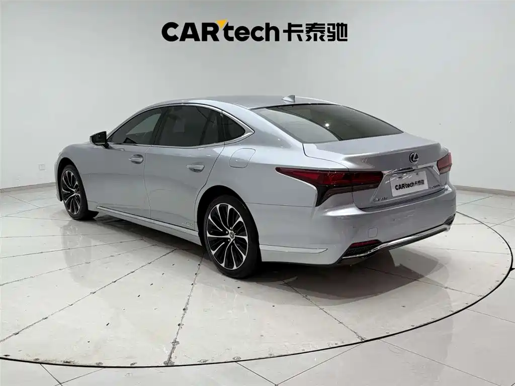 Lexus LS 500 h Executive