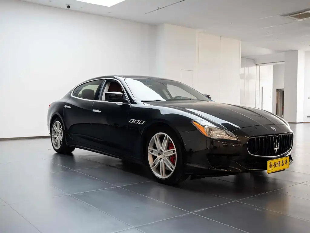 Quattroporte 3.0 T Standard