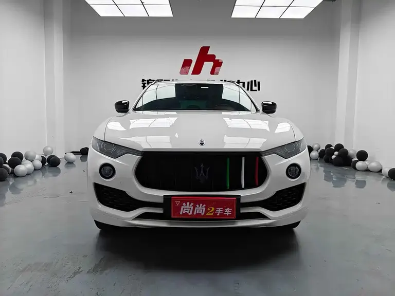 Maserati Levante 3.0 T Standard