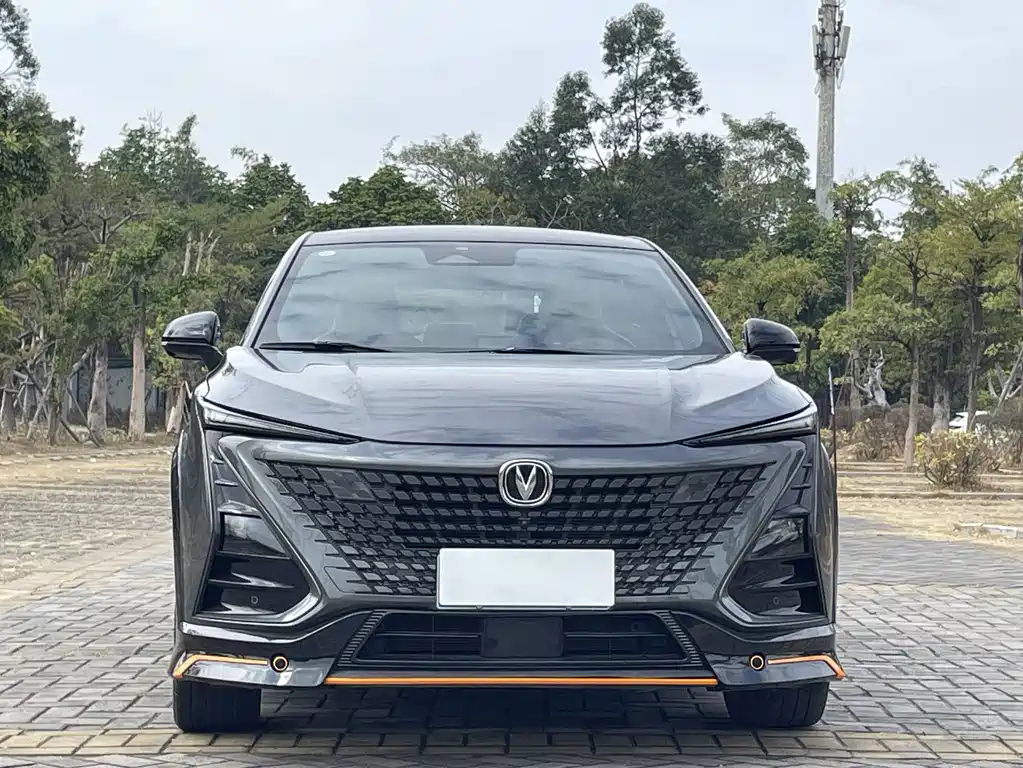 Changan UNI-T 1.5 T Sport Distinguished