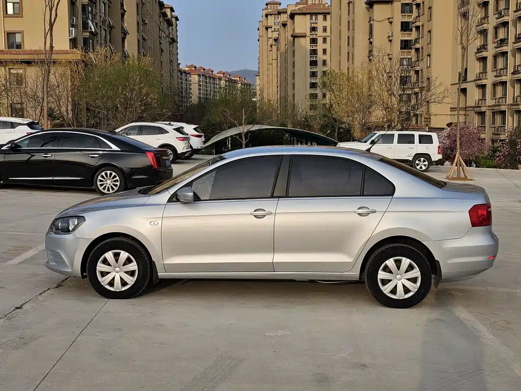 Jetta 1.6 L Auto Comfort