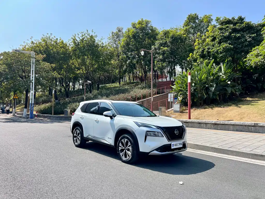 X-Trail e-POWER Super Hybrid Dual Motor 4 WD Luxury