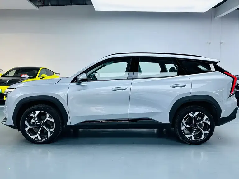 Geely Boyue L 1.5 TD DCT Glory