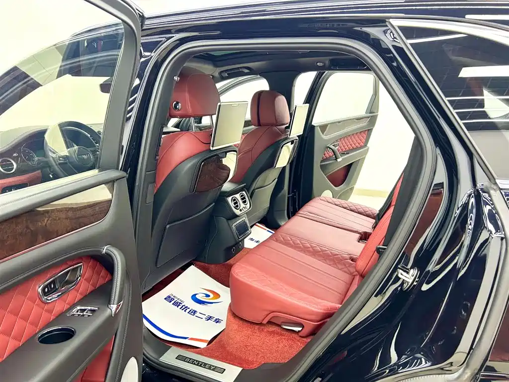 Bentayga 6.0 T Standard