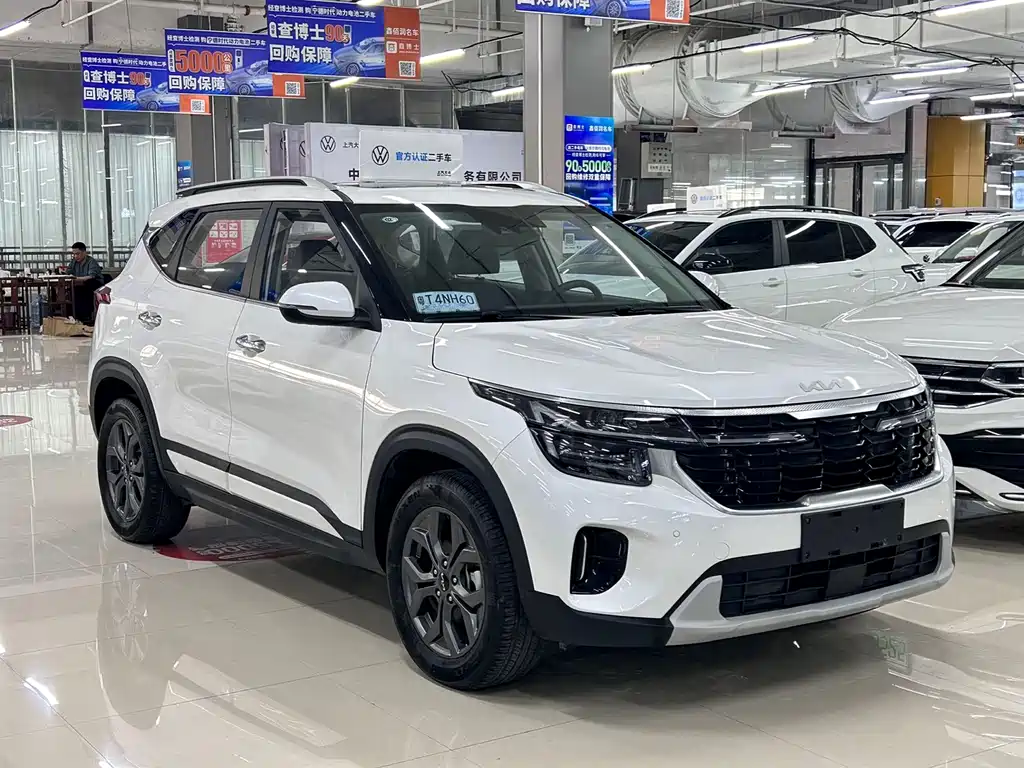 Seltos 1.5 L CVT Luxury