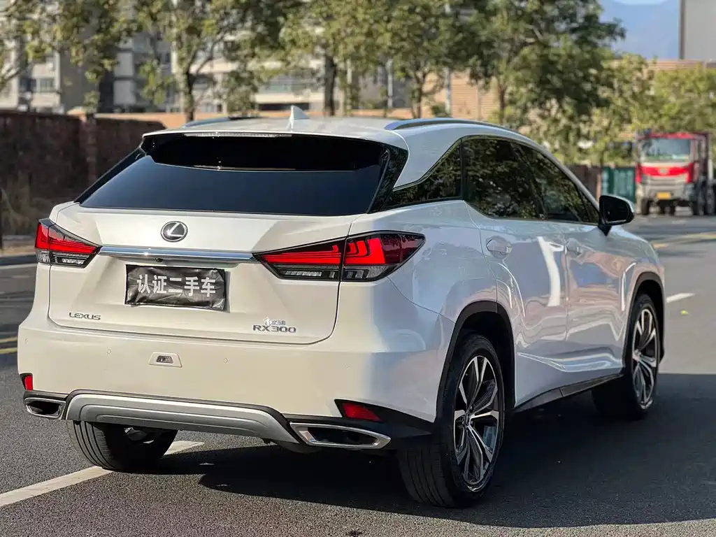 Lexus RX Facelift 300 4 WD Elegant
