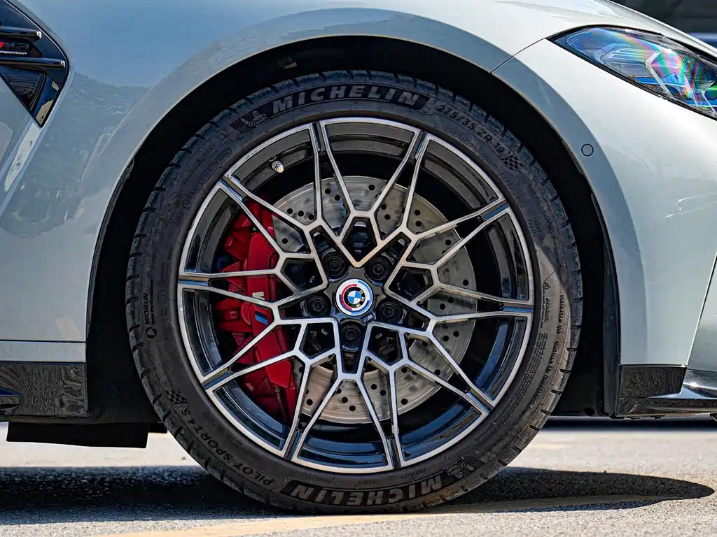 BMW M3 M3 4-door Sedan M xDrive Thunder
