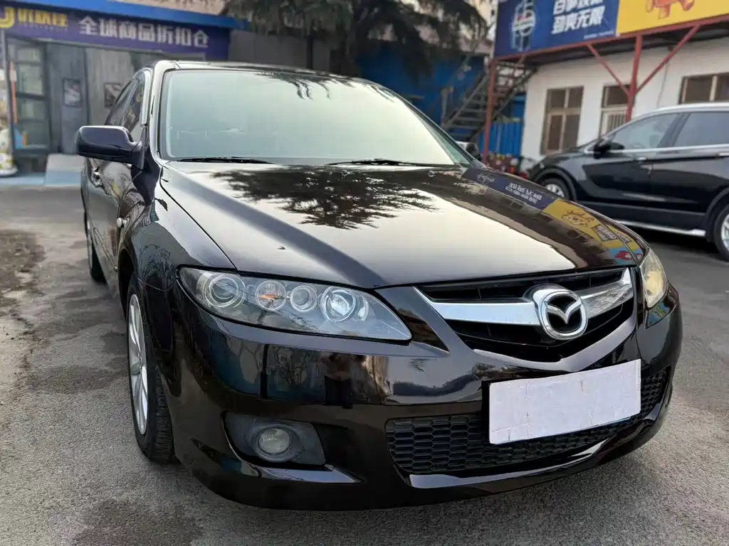 Mazda 6 2.0 L Auto Super Luxury