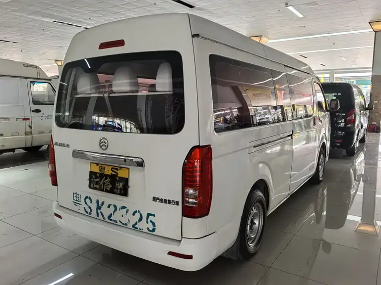 Golden Dragon Sea Lion 2.4 L Gasoline 4 RB2