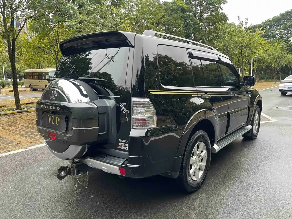 Pajero (Import) 帕杰罗进口 2015款 3.0 L 自动精英超越版 国IV