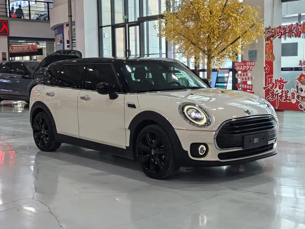 MINI CLUBMAN 1.5 T COOPER