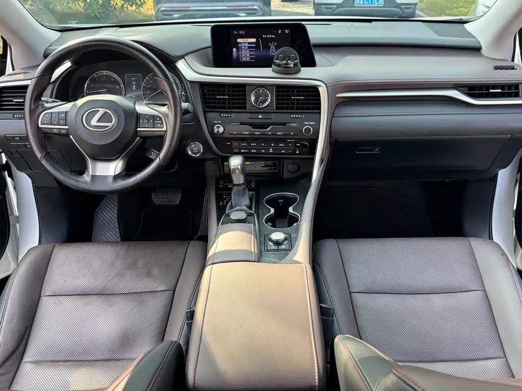 Lexus RX 300 4 WD Elegant CN-V