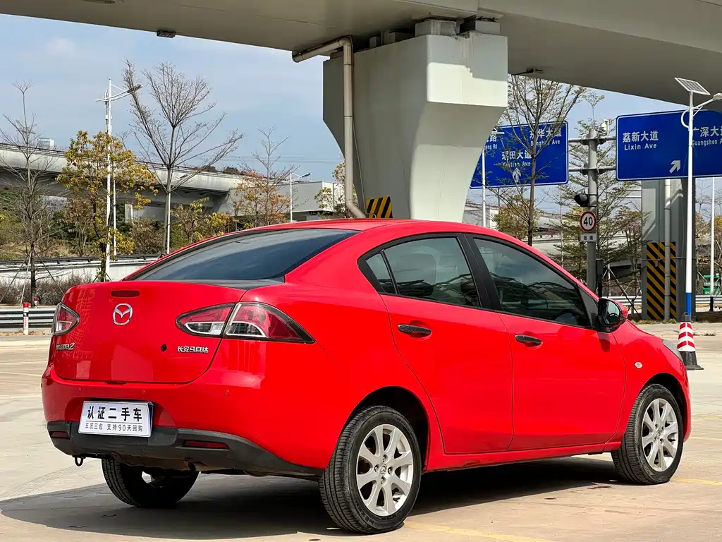 Mazda 2 Jinxiang Dynamic Shine 1.5 L Auto Fashion