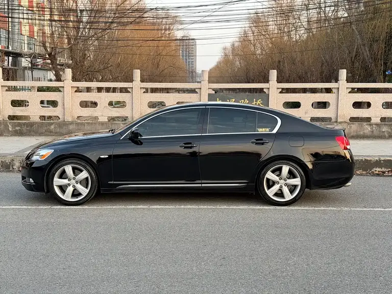 Lexus GS 430