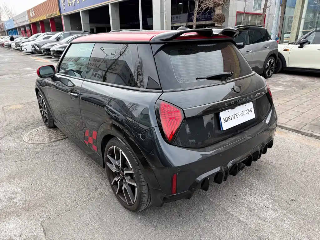 MINI JCW JOHN COOPER WORKS