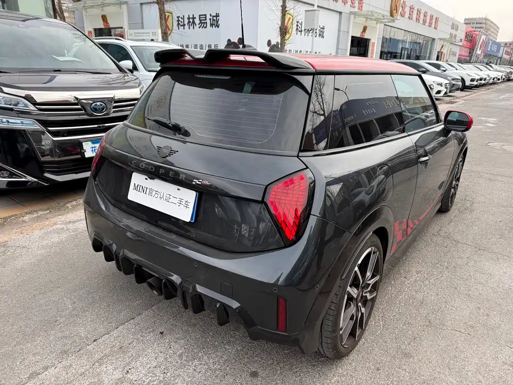MINI JCW JOHN COOPER WORKS